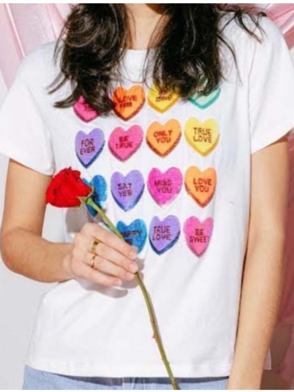 Queen Of Sparkles Conversation Hearts Sequin Short Sleeve Shirt Women’s Medium